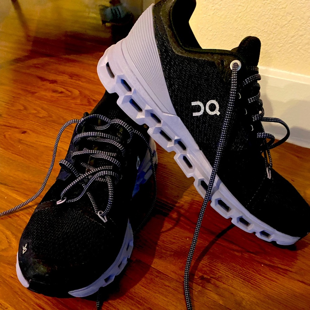 ON Cloudstratus Running Shoes